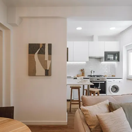 Utatlan - 2 Bedrooms In Estrela Lisboa