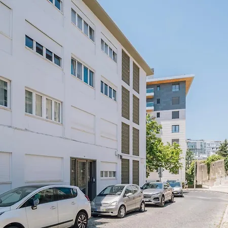 Utatlan - 2 Bedrooms In Estrela Lejlighed *